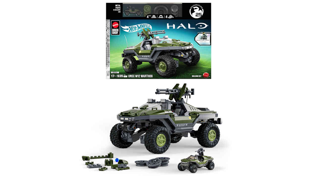 Mattel reveals brickified Warthog at San Diego Comic-Con